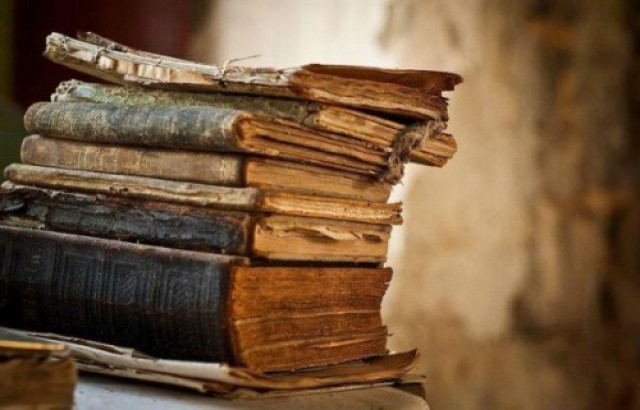 Enlever ou atténuer la mauvaise odeur sur vos vieux livres