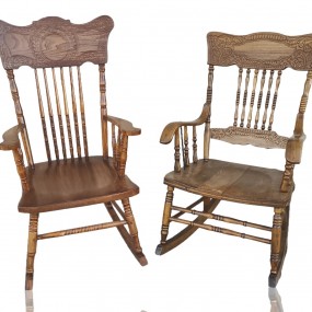 #56041 - 135$ ch. Antique pressback chairs 