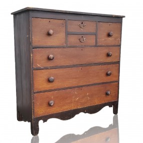 #56427 - 495$ Antique bonnet chest of drawers, square nails 