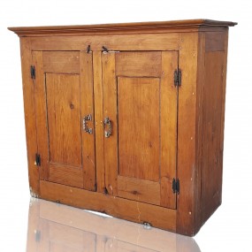 Antique pine rustic buffet, bahut 