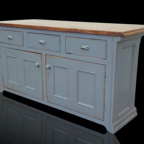 Kitchen island counter, has been made from old materials