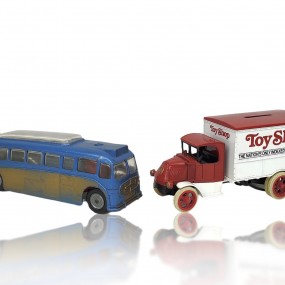 #55187 - 130$ et 45$ Vintage trucks toys