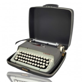 Vintage Singer typewriter 