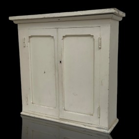 Little wall medecine cabinet 