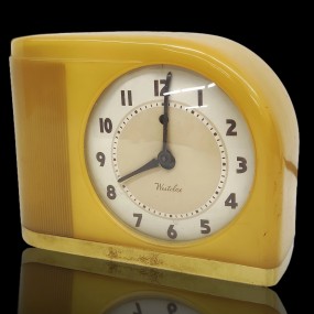 Alarm clock lamp