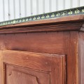 Armoire antique en pin, portes ayant été agencées à un bâti d'armoire - 6