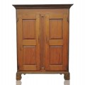 Armoire Québécoise antique en pin, clous forgés, très beau format, dos à caisson - 2