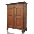 Armoire Québécoise antique en pin, clous forgés, très beau format, dos à caisson - 1