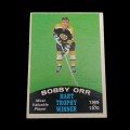 Carte de hockey de Bobby Orr, Hart Trophy winner 1970-71, 0-pee-chee #246 - 1