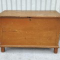 Antique pine blanket chest, forged nails  - 3