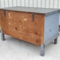 Antique pine blanket chest  - 7