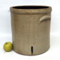 Stoneware crock pottery  - 2