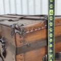 Antique restored trunk - 4