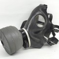 Vintage military gaz mask - 3