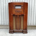 Vintage Marconi radio - 2