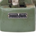  American optical compagny, lens cutting machine - 3