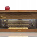 Vintage grundig majestic radio  - 2